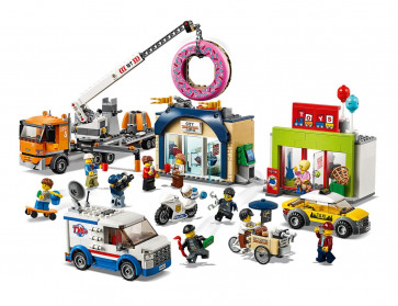 City Donut Shop Opening 60233 Brick Building Kit