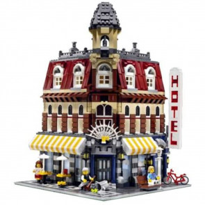Lego Make & Create Cafe Corner 10182 Brick Building Kit