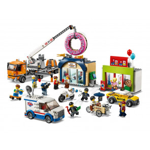 City Donut Shop Opening 60233 Brick Building Kit